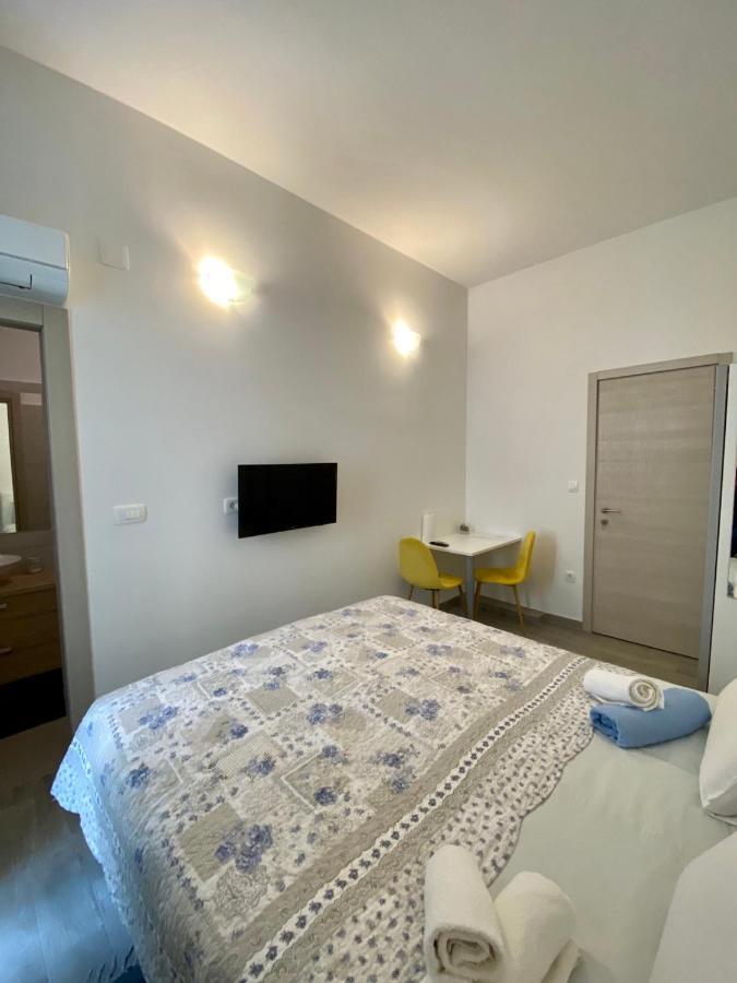 Mario City Center Rooms Rijeka Bagian luar foto